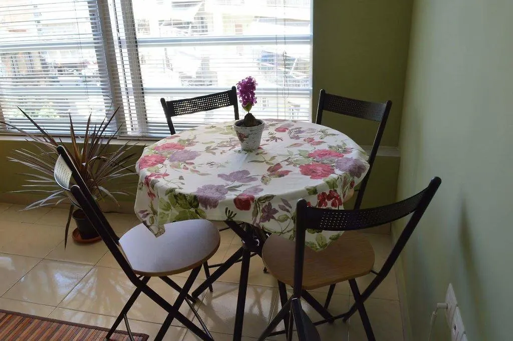 Axelia Apartments Selanik